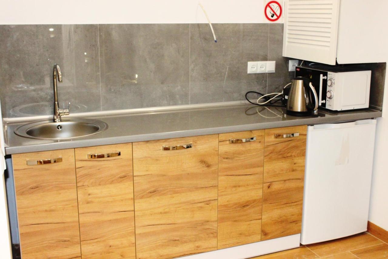 Smart City Apartament Lviv Exteriör bild