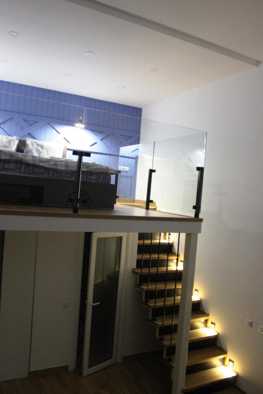 Smart City Apartament Lviv Exteriör bild