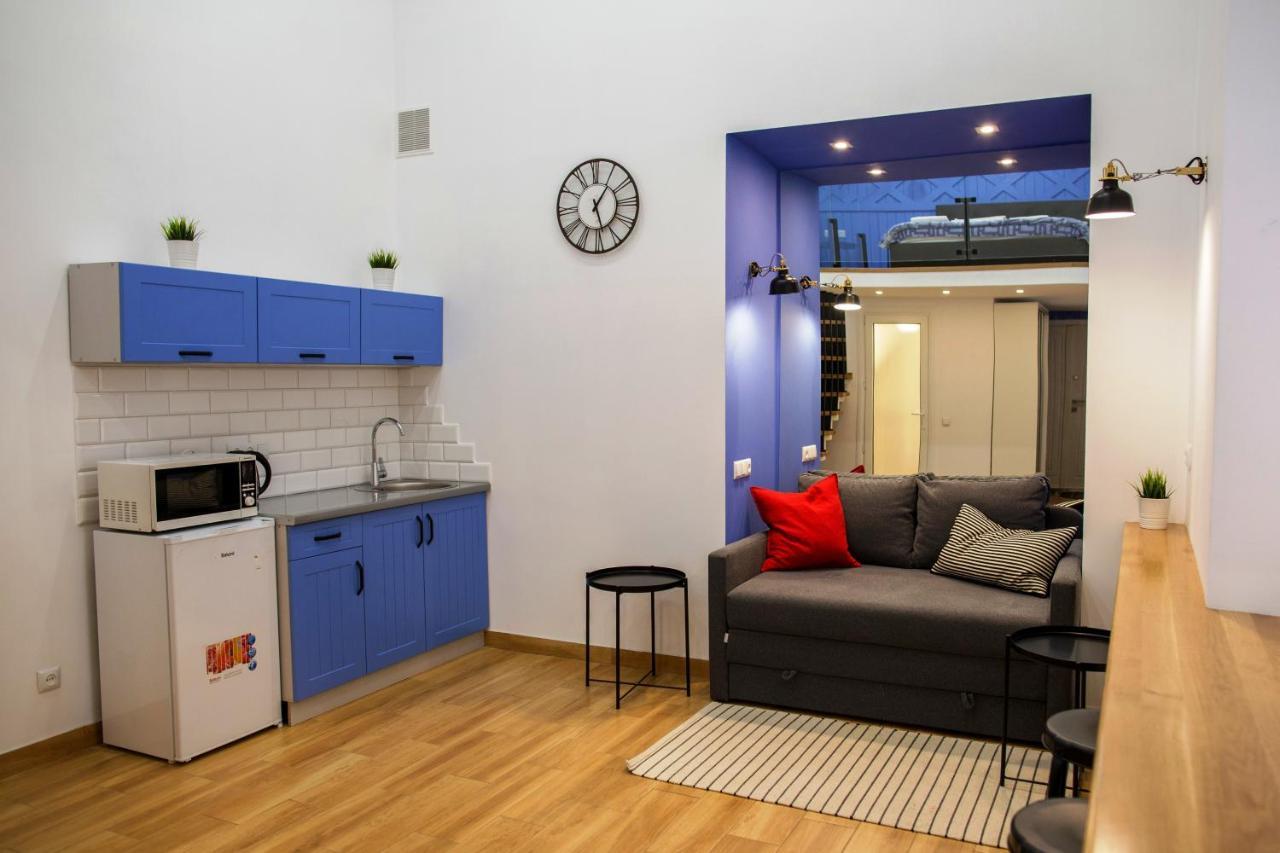 Smart City Apartament Lviv Exteriör bild